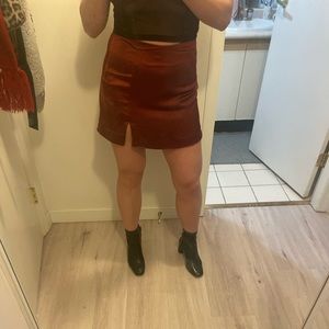 Silk mini skirt with slit